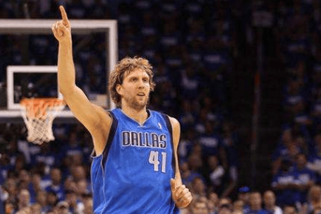 前锋角色 前锋角色